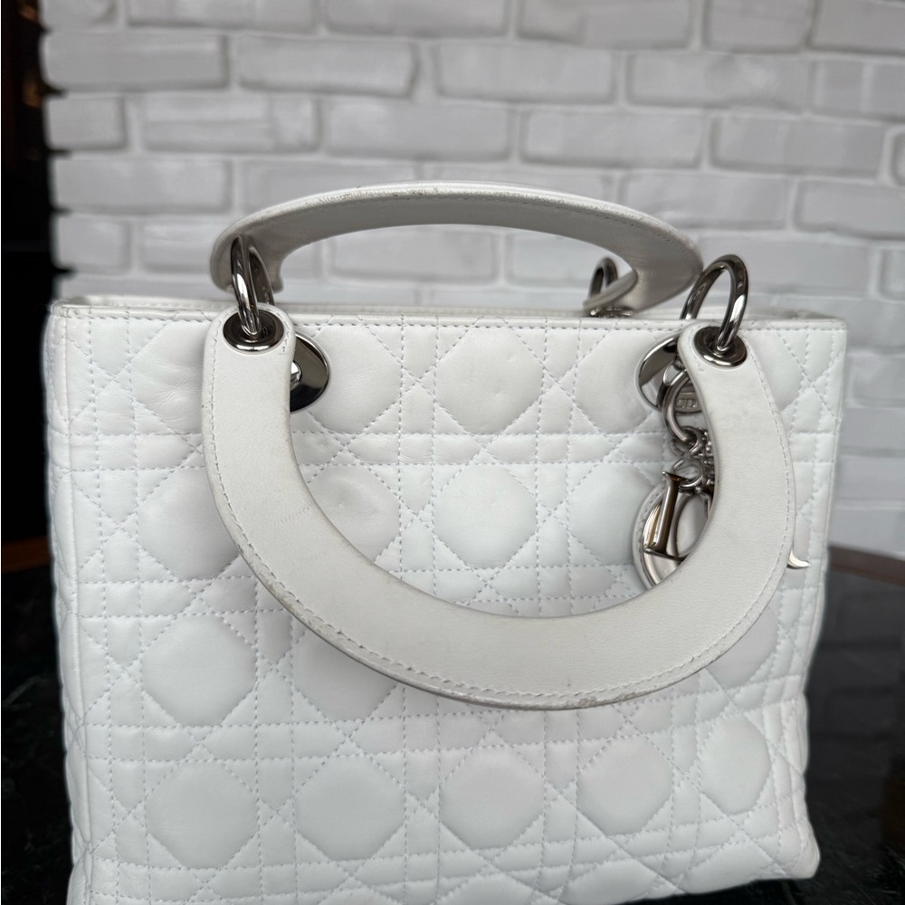 Christian Dior Cannage Lady Dior - Picture 13 of 17